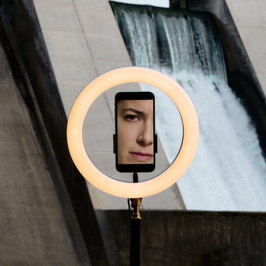 Odd Beholder – Internet Famous